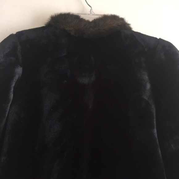 Vintage Mariel Black and Brown Faux Fur Jacket - Picture 6 of 8